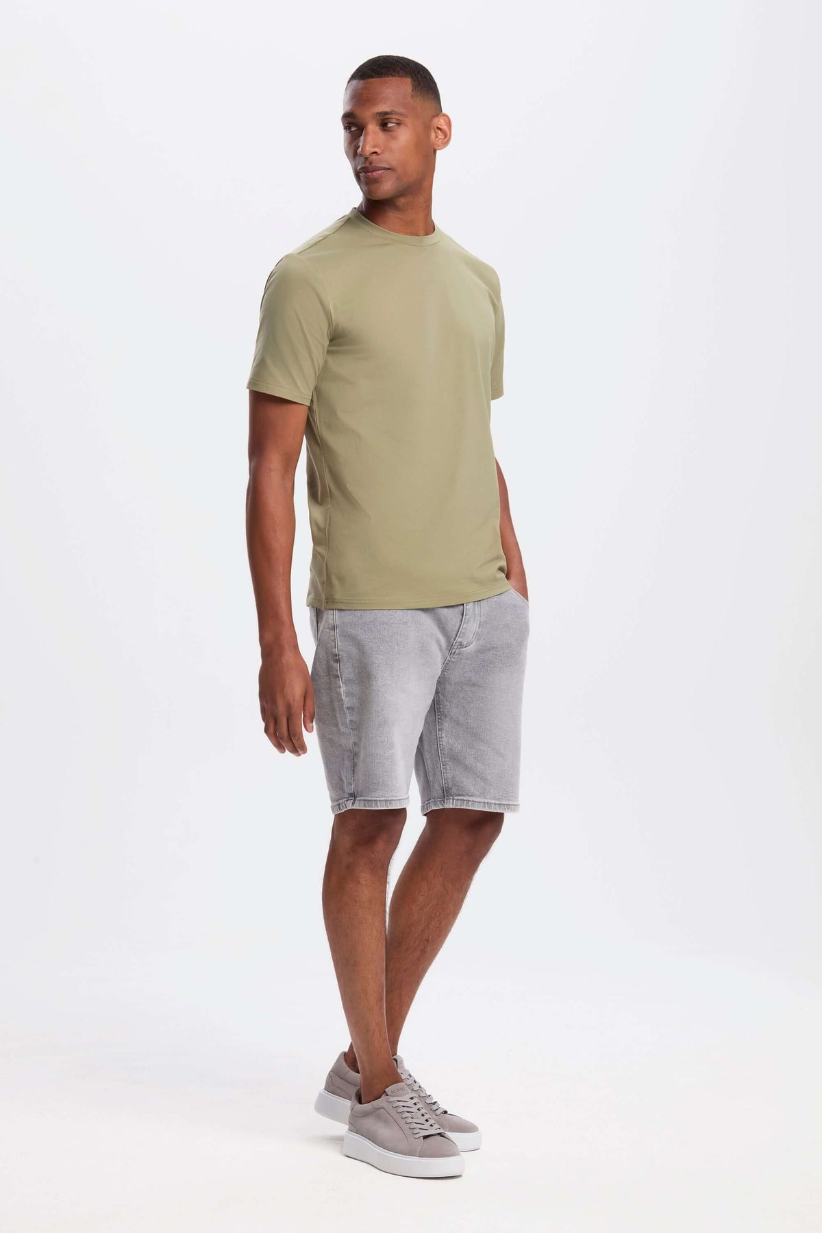 Regular T-Shirt