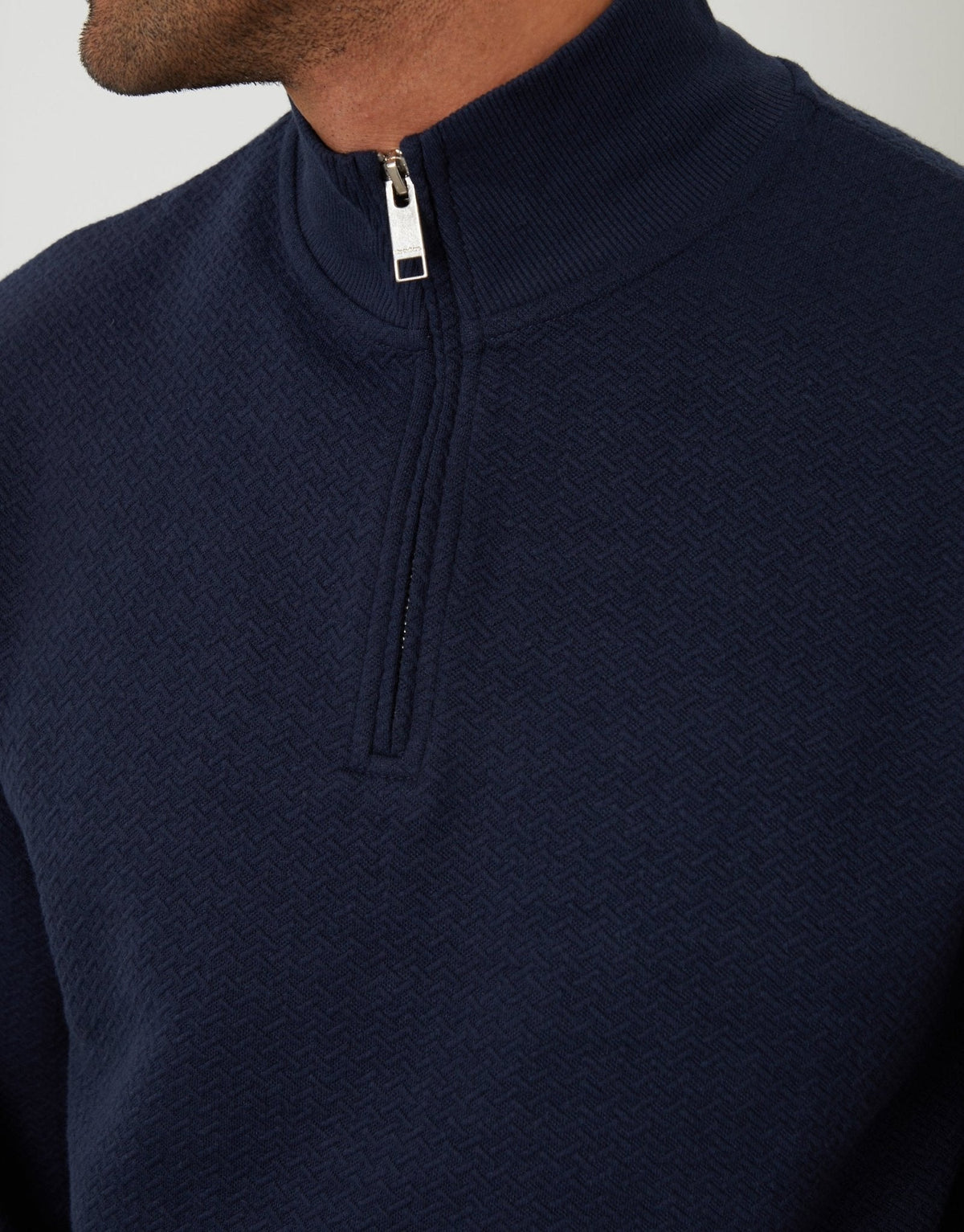 Textured Quarter Zip Sweatshirt in Navy