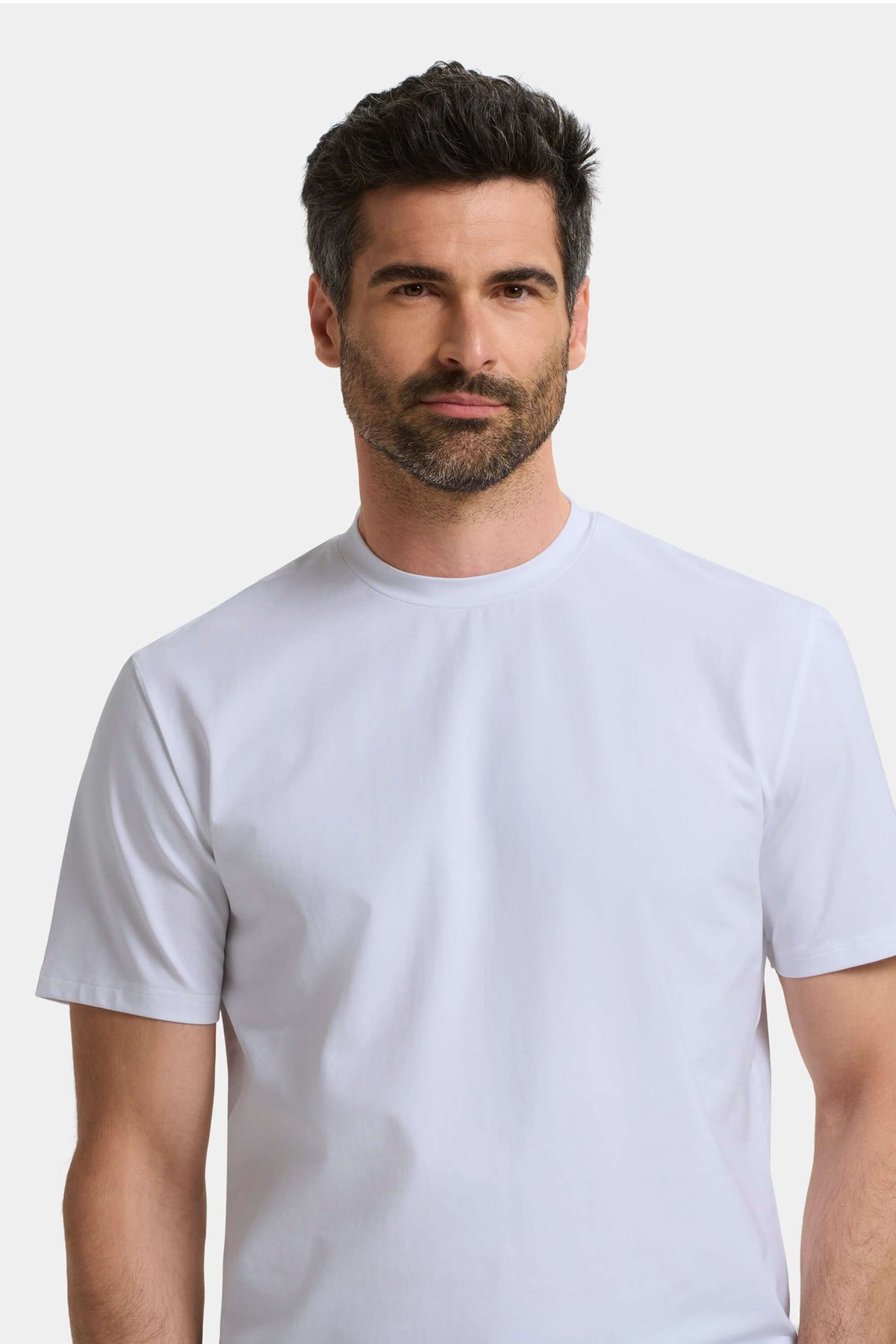 Essential Regular T-Shirt