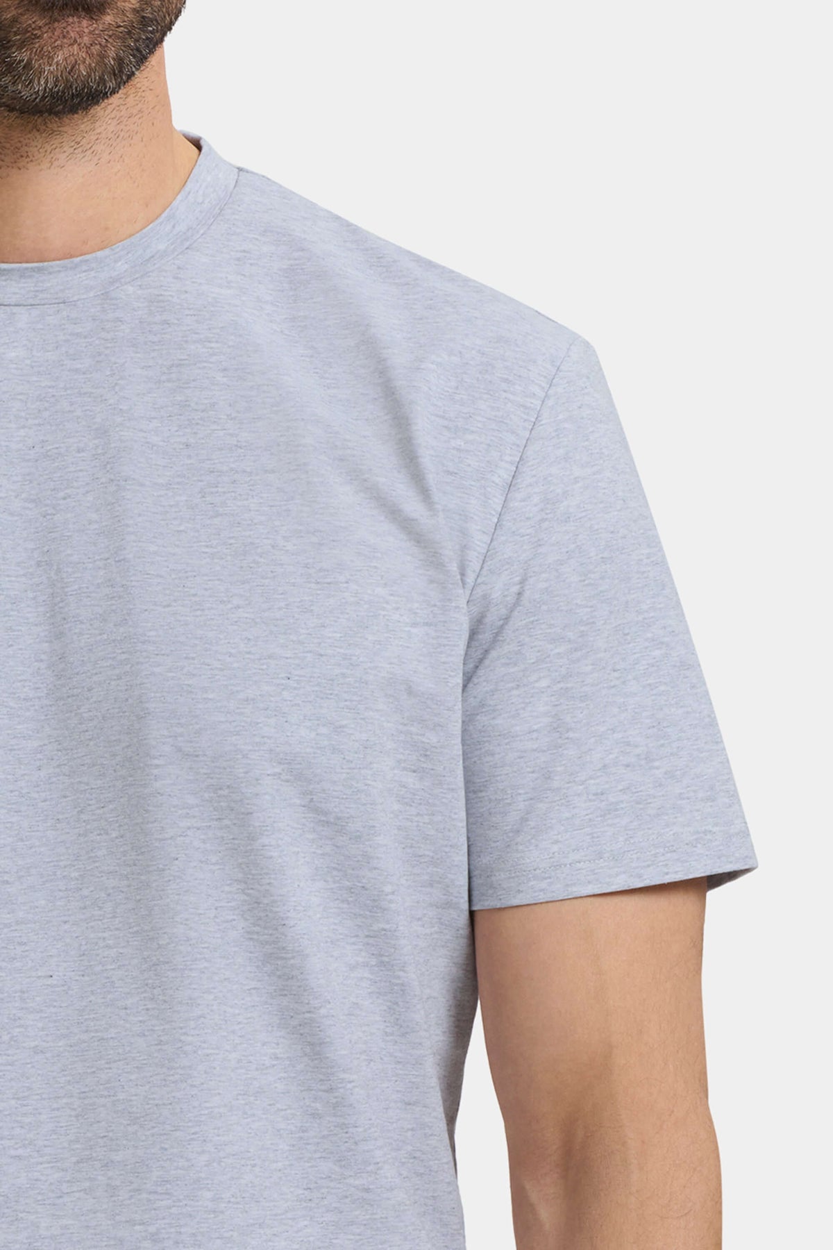 Essential Regular T-Shirt