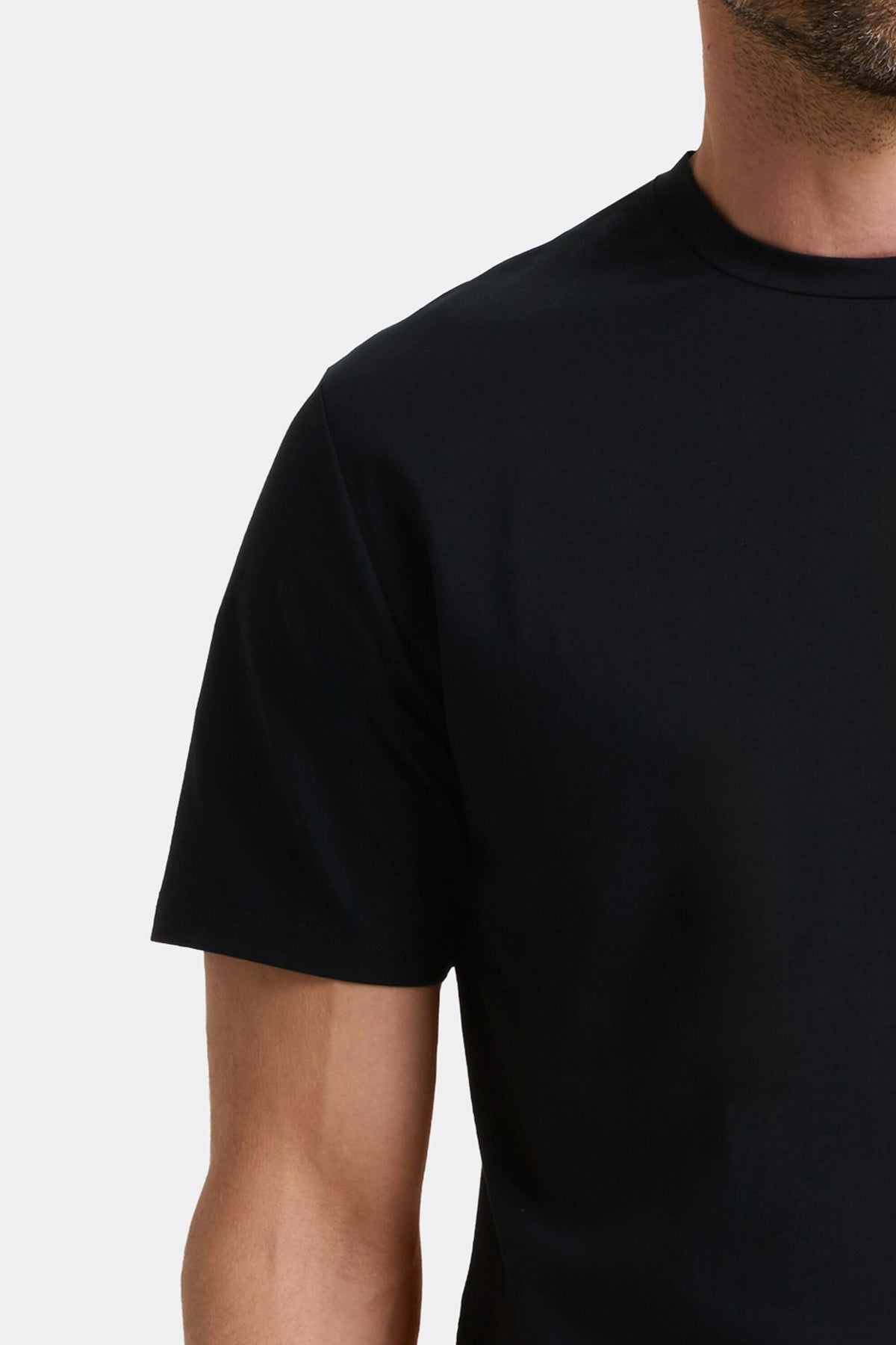 Essential Regular T-Shirt