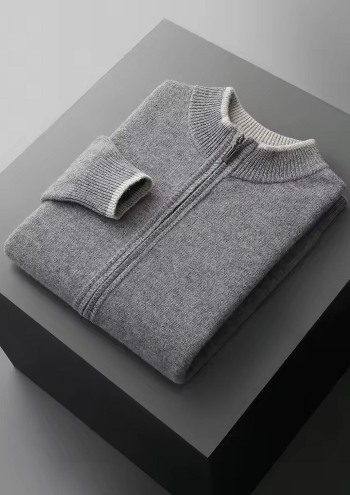 Pure Extra-Fine Merino Wool Two-Tone Zip Cardigan by SATRI & CO. – product view 3