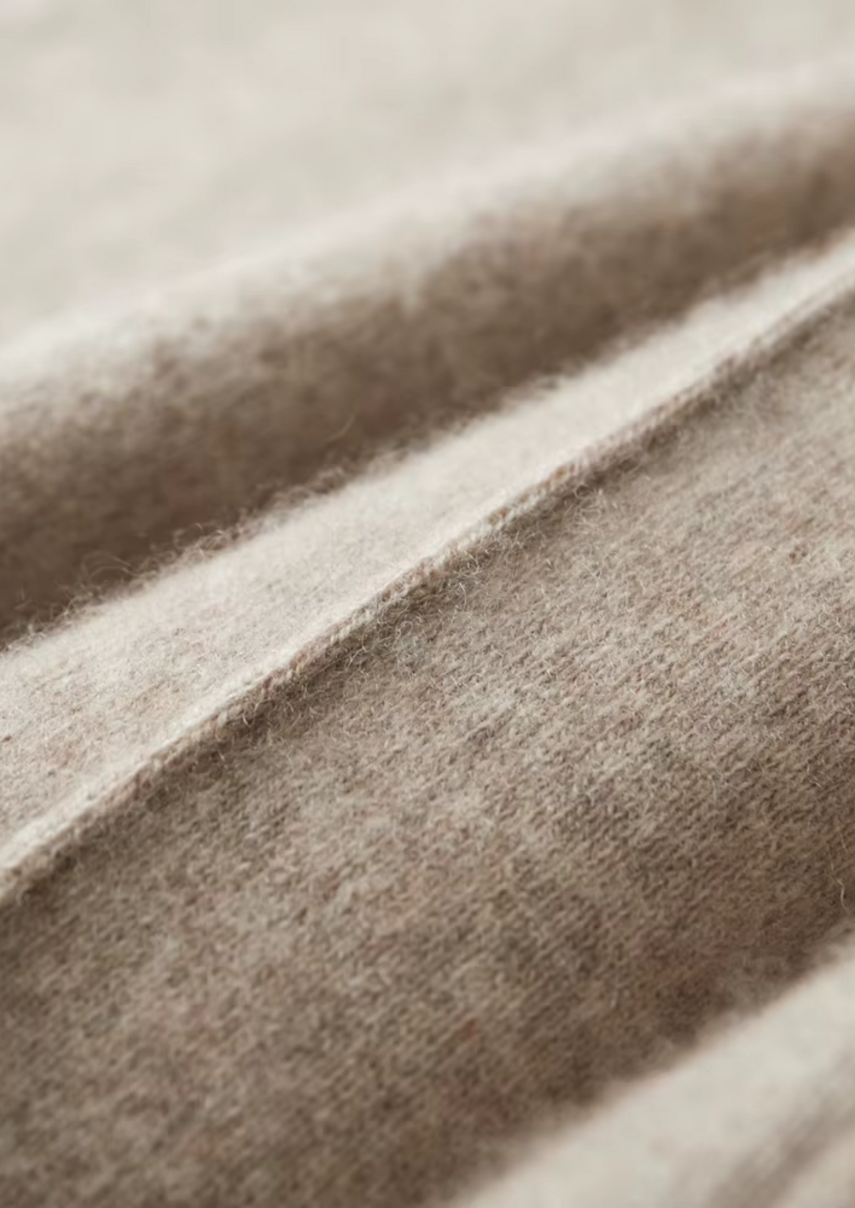 Pure Extra-Fine Merino Wool Dark Grey Leisure Joggers by SATRI & CO. – product view 7