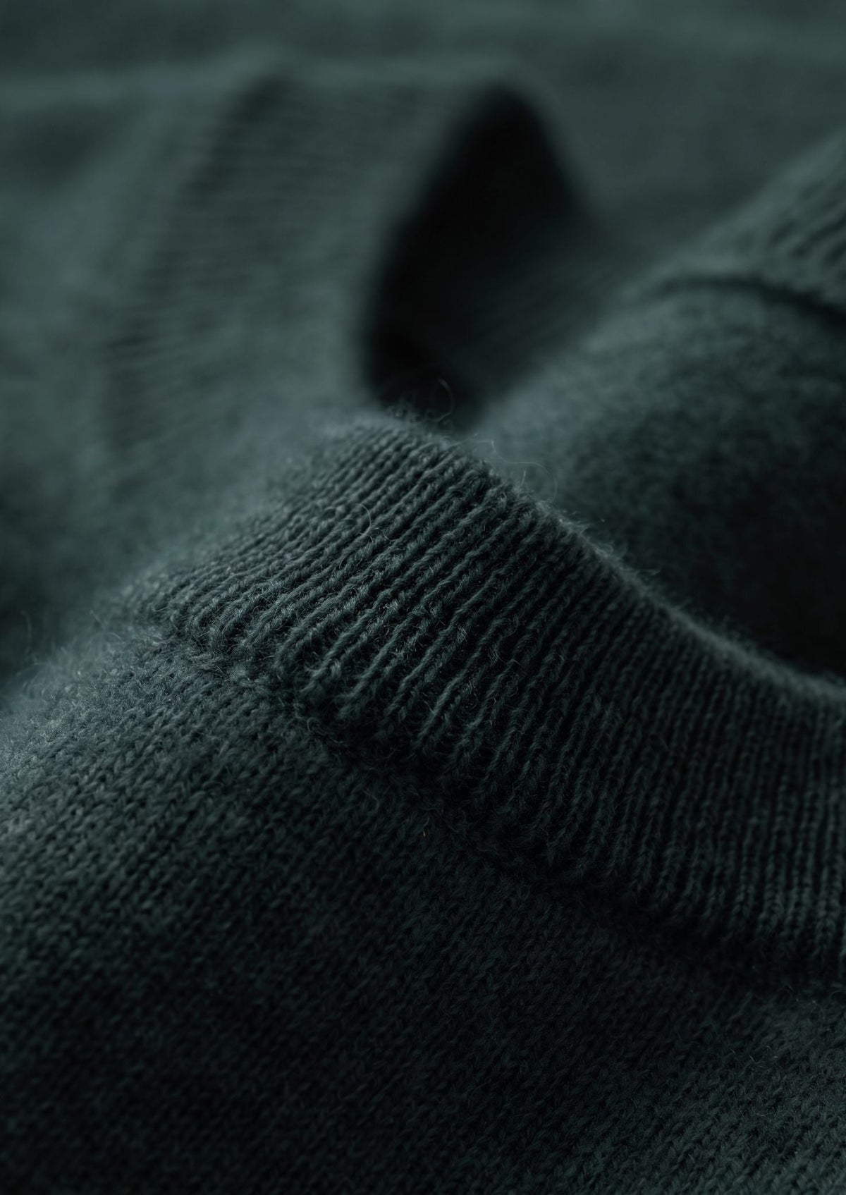 Premium Cashmere Classic Crew Neck T-Shirt - Sea Green by SATRI & CO. – product view 4