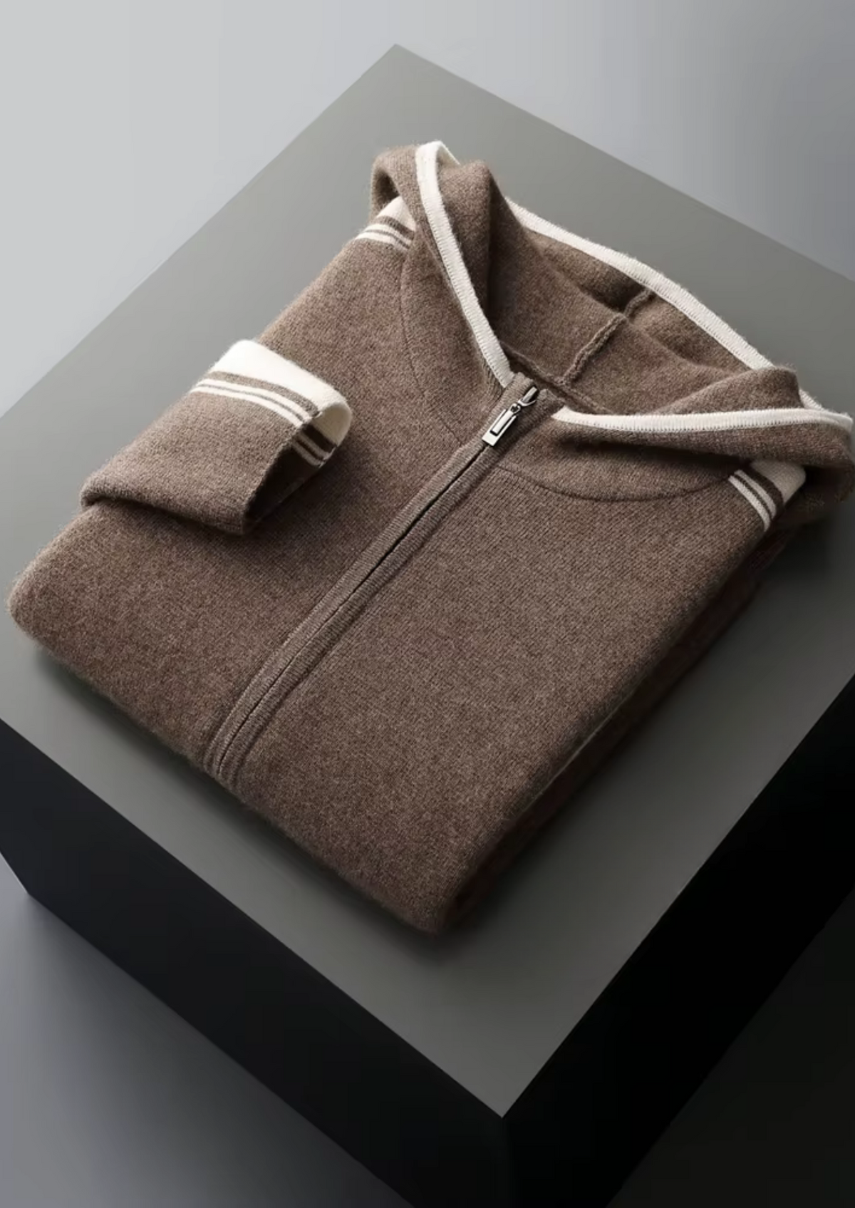 Pure Extra-Fine Merino Wool Dark Mocha Damien Set by SATRI & CO. – product view 2