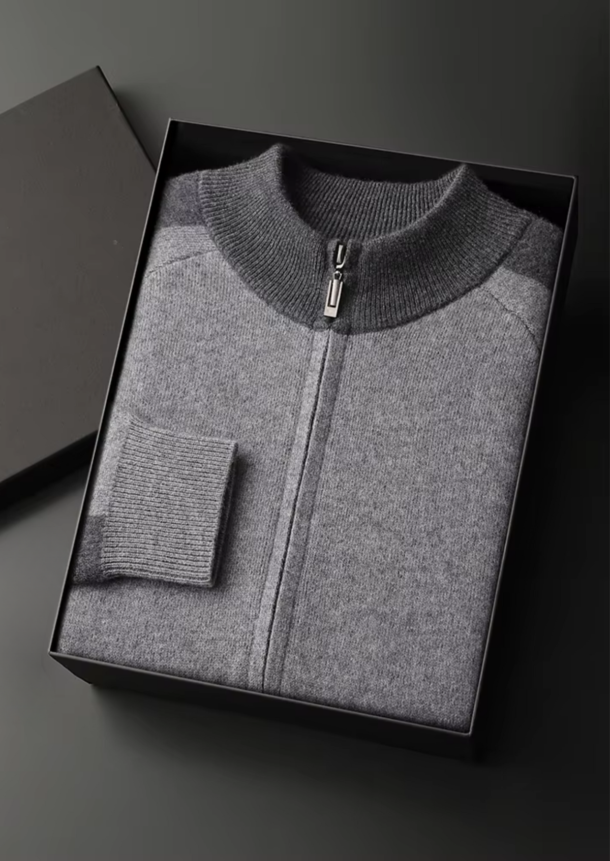 Premium Cashmere Dark Grey Torino Leisure Set by SATRI & CO. – product view 9