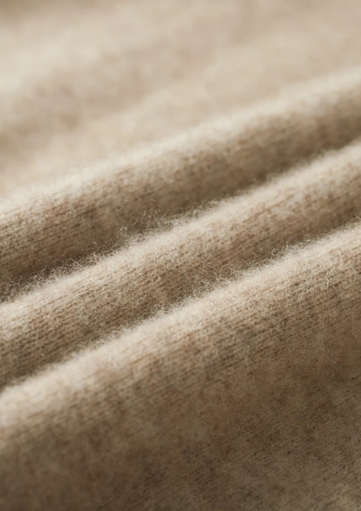 Premium Cashmere Sand Denis Leisure Set by SATRI & CO. – product view 9