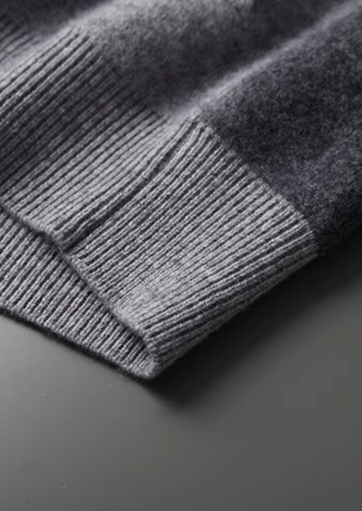 Premium Cashmere Dark Grey Torino Leisure Set by SATRI & CO. – product view 7