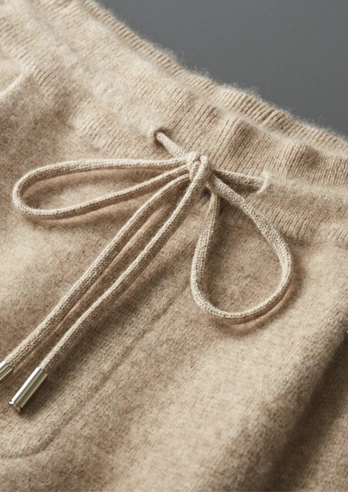 Premium Cashmere Sand Denis Leisure Set by SATRI & CO. – product view 4