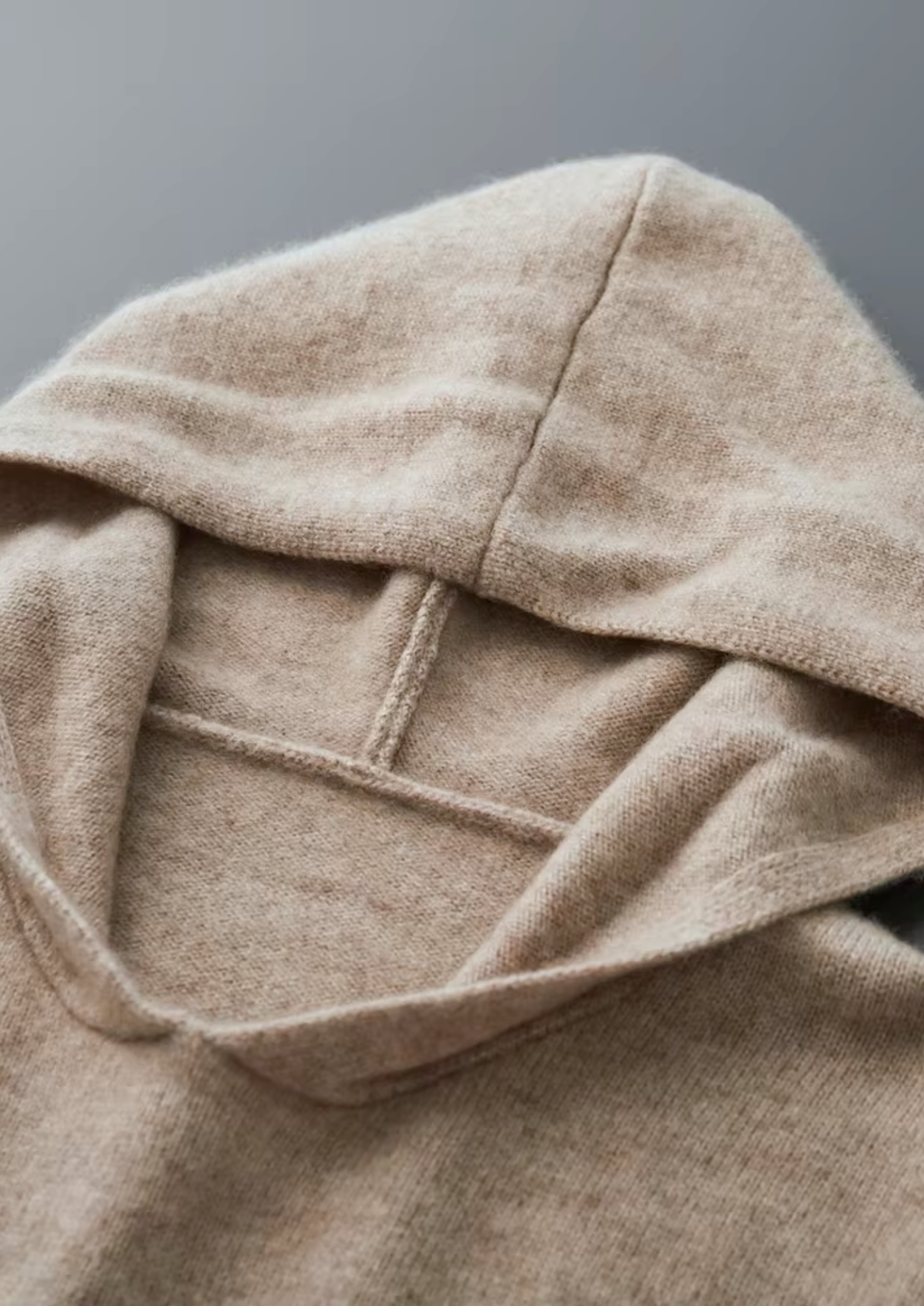 Cashmere Pullover Hoodie & Trousers Set by SATRI & CO. – view 5