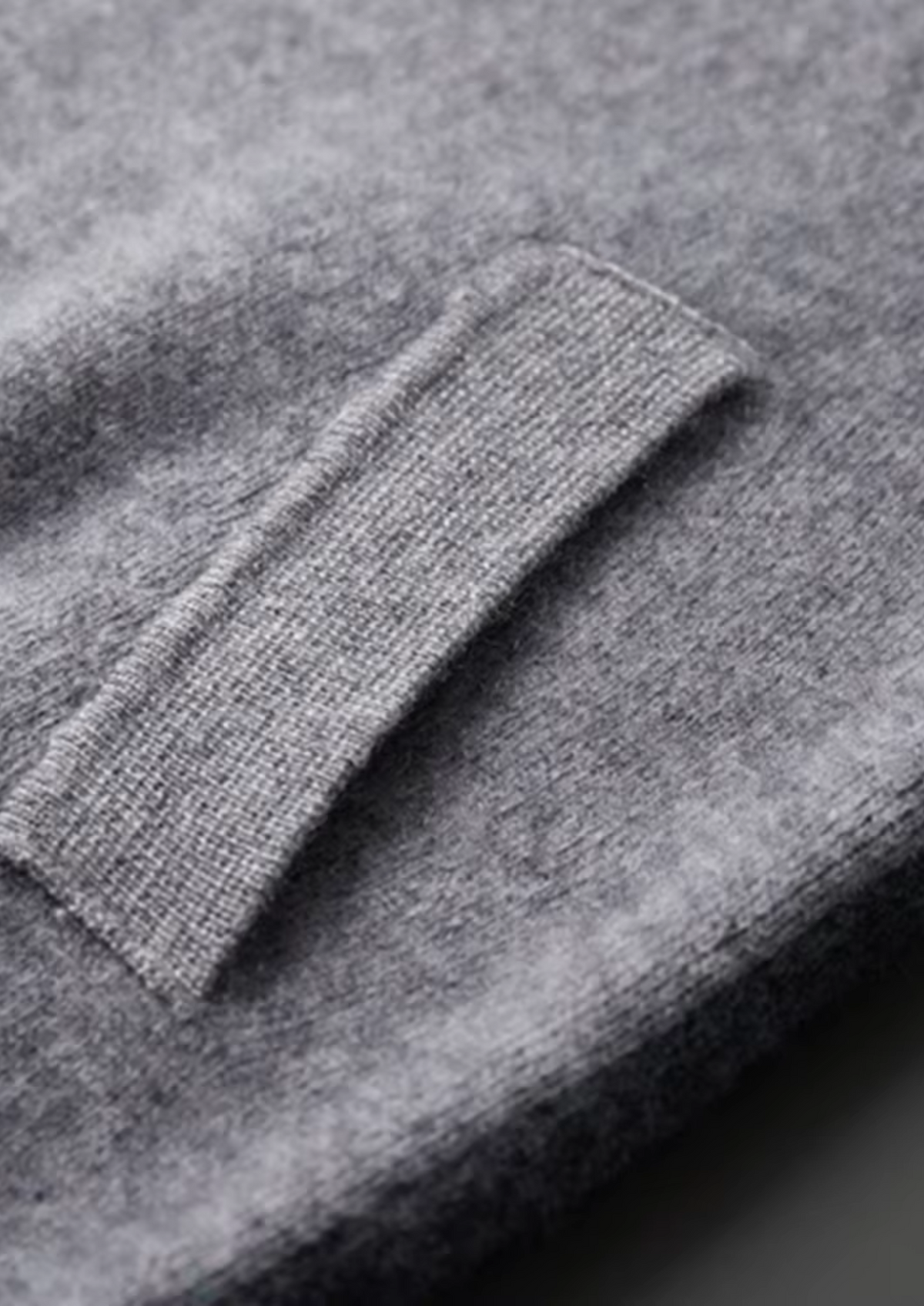 Premium Cashmere Dark Grey Torino Leisure Set by SATRI & CO. – product view 4