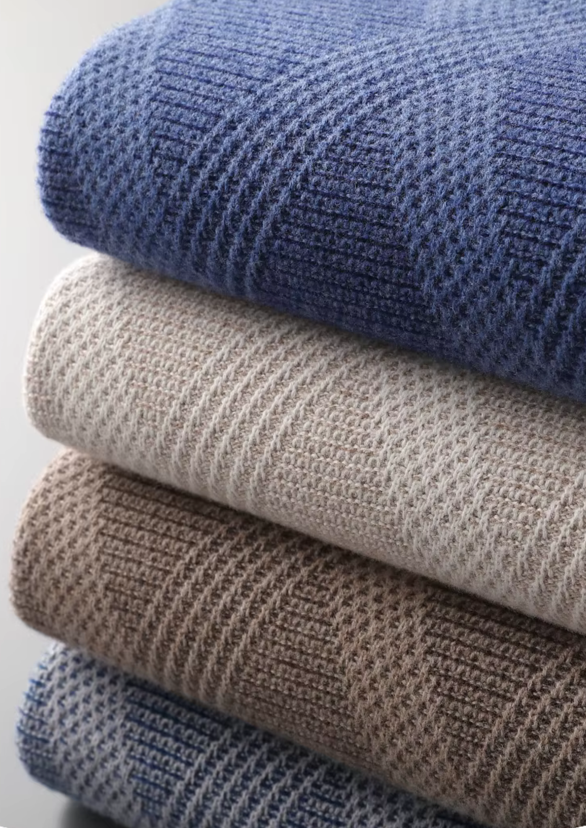 Pure Extra-Fine Merino Wool Two-Tone Patterned Mock Neck by SATRI & CO. – product view 9