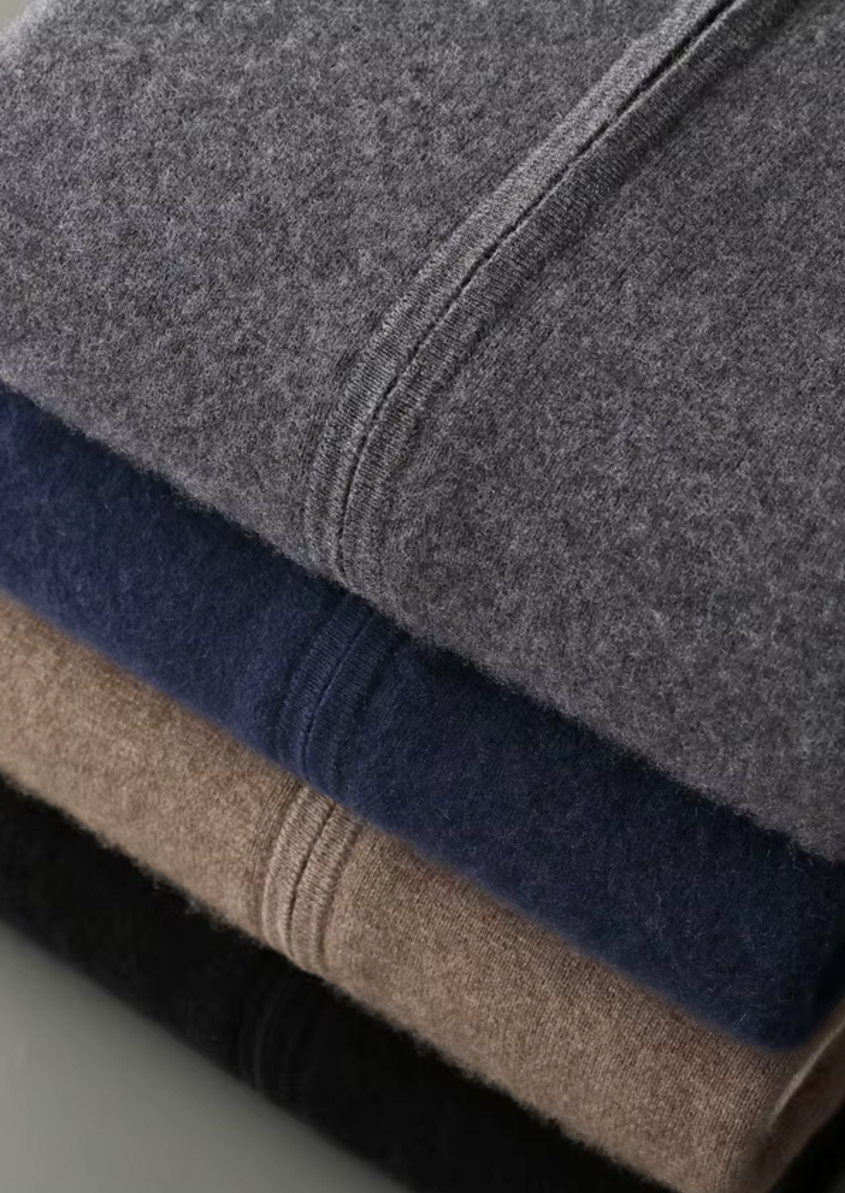 Pure Extra-Fine Merino Wool Dark Grey Damien Set by SATRI & CO. – product view 10
