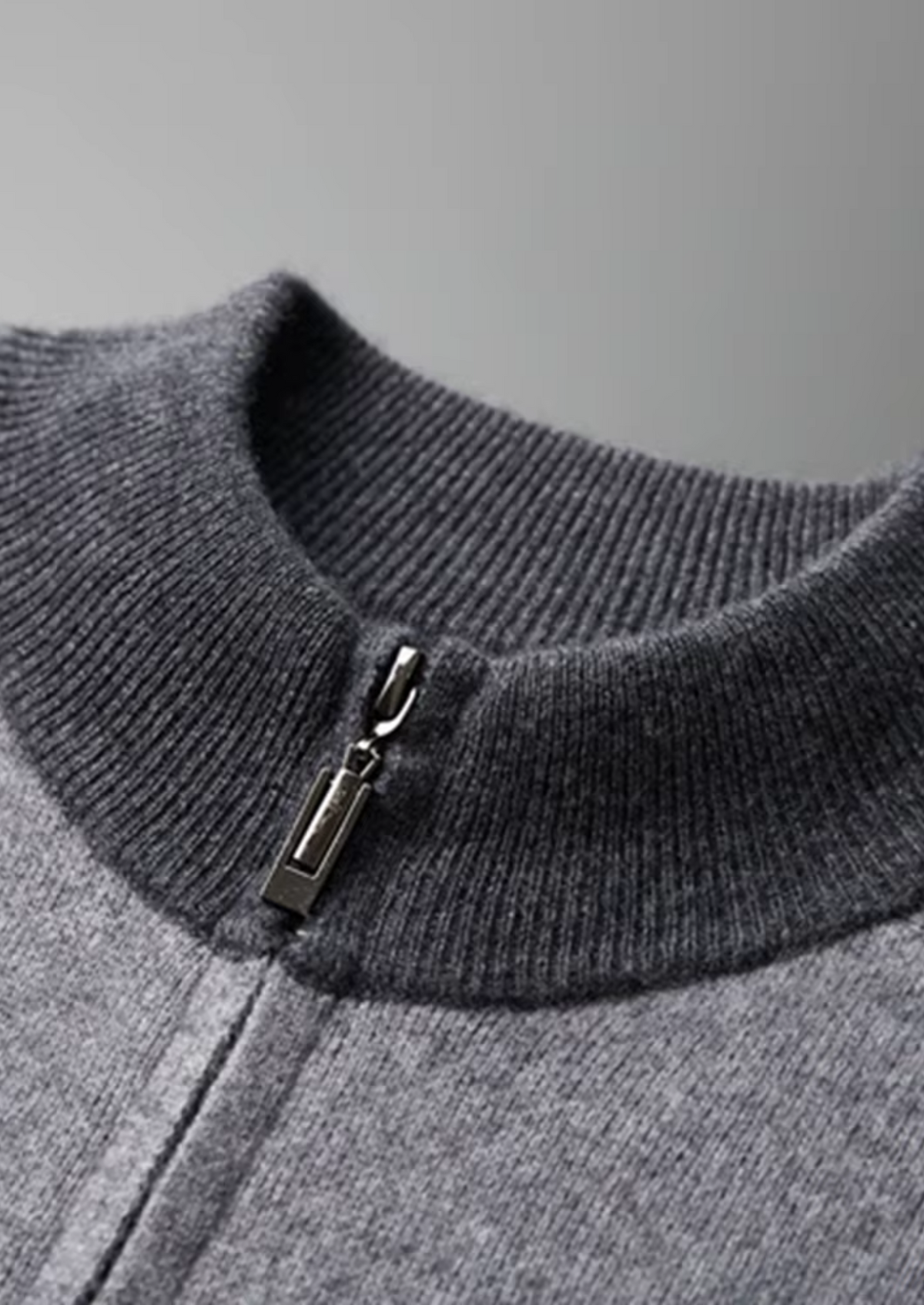 Premium Cashmere Dark Grey Torino Leisure Set by SATRI & CO. – product view 8