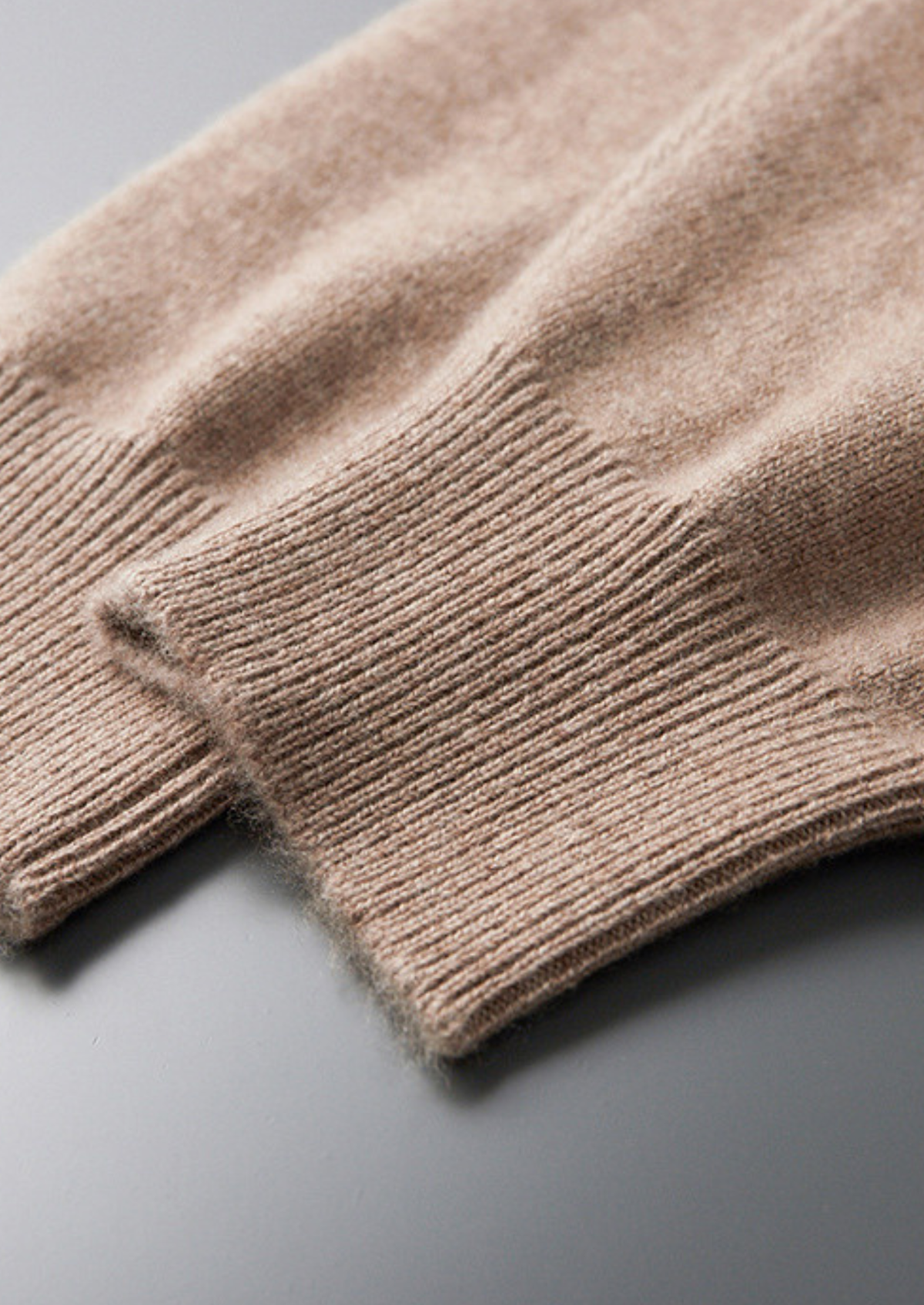 Premium Cashmere Essential Leisure Joggers by SATRI & CO. – product view 5