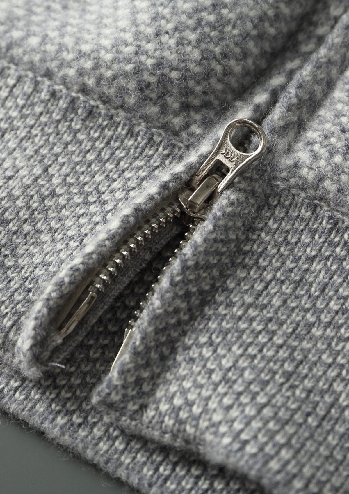 Pure Extra-Fine Merino Wool Light Grey Jacquard Set by SATRI & CO. – product view 11