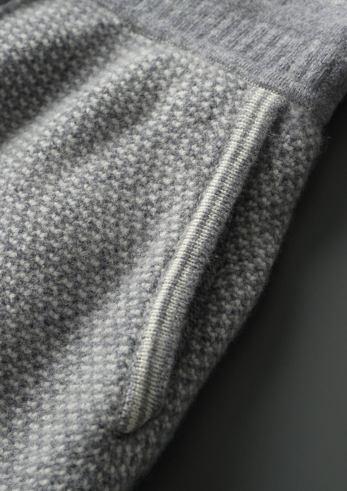 Pure Extra-Fine Merino Wool Light Grey Jacquard Set by SATRI & CO. – product view 6