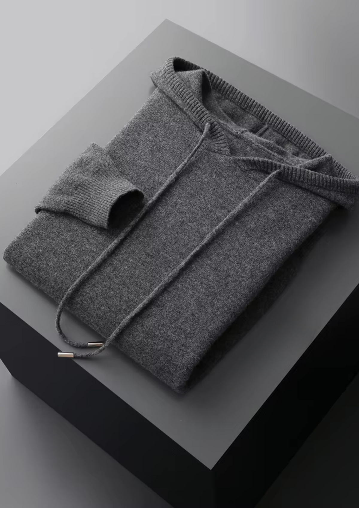 Pure Extra-Fine Merino Wool Dark Grey Savro Set by SATRI & CO. – product view 2