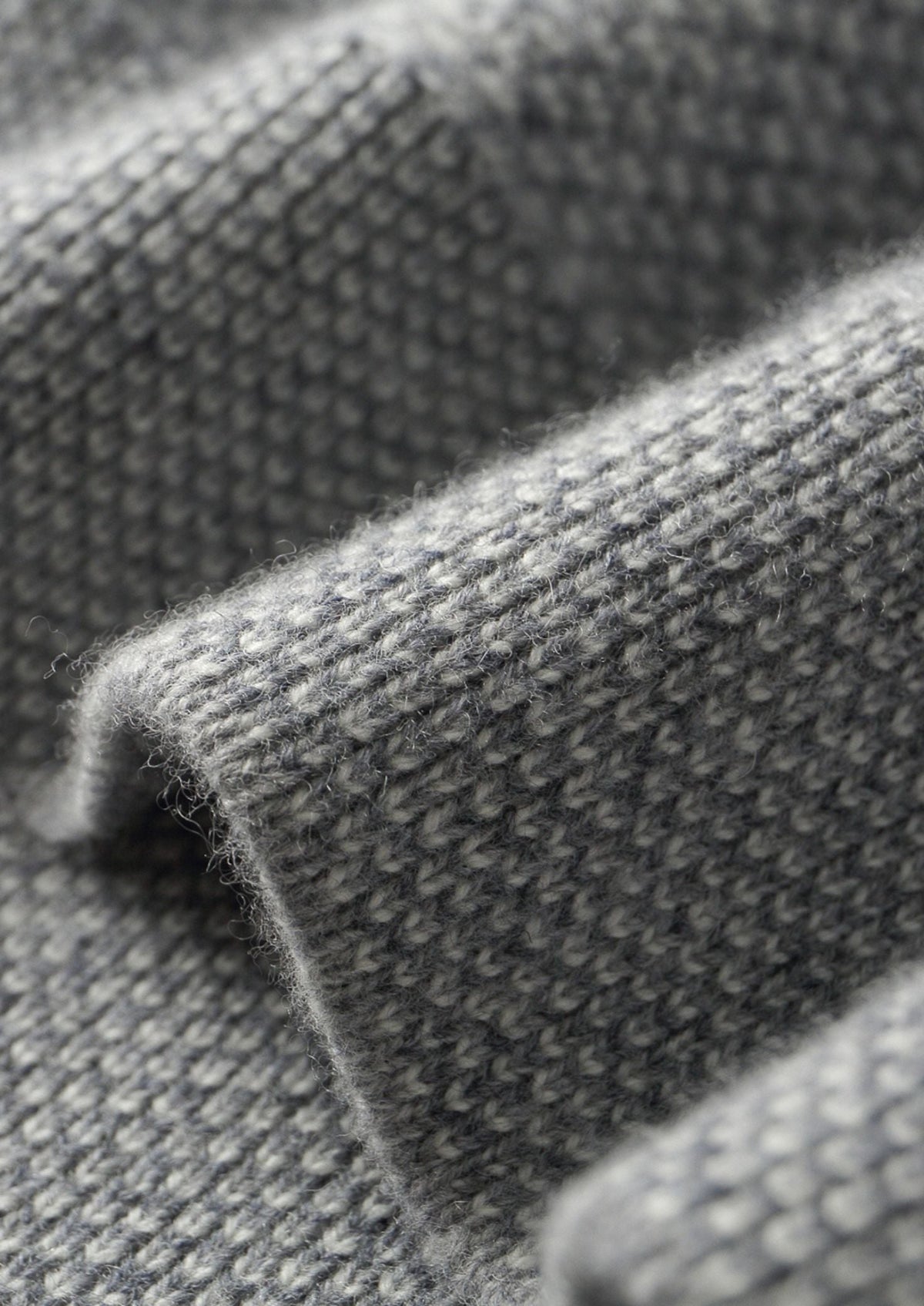 Pure Extra-Fine Merino Wool Light Grey Jacquard Set by SATRI & CO. – product view 9