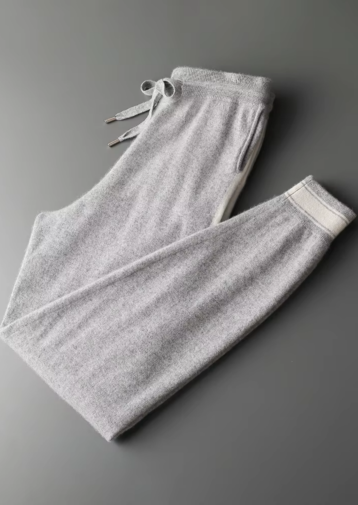 Premium Cashmere Light Grey Vienna Leisure Set by SATRI & CO. – product view 4