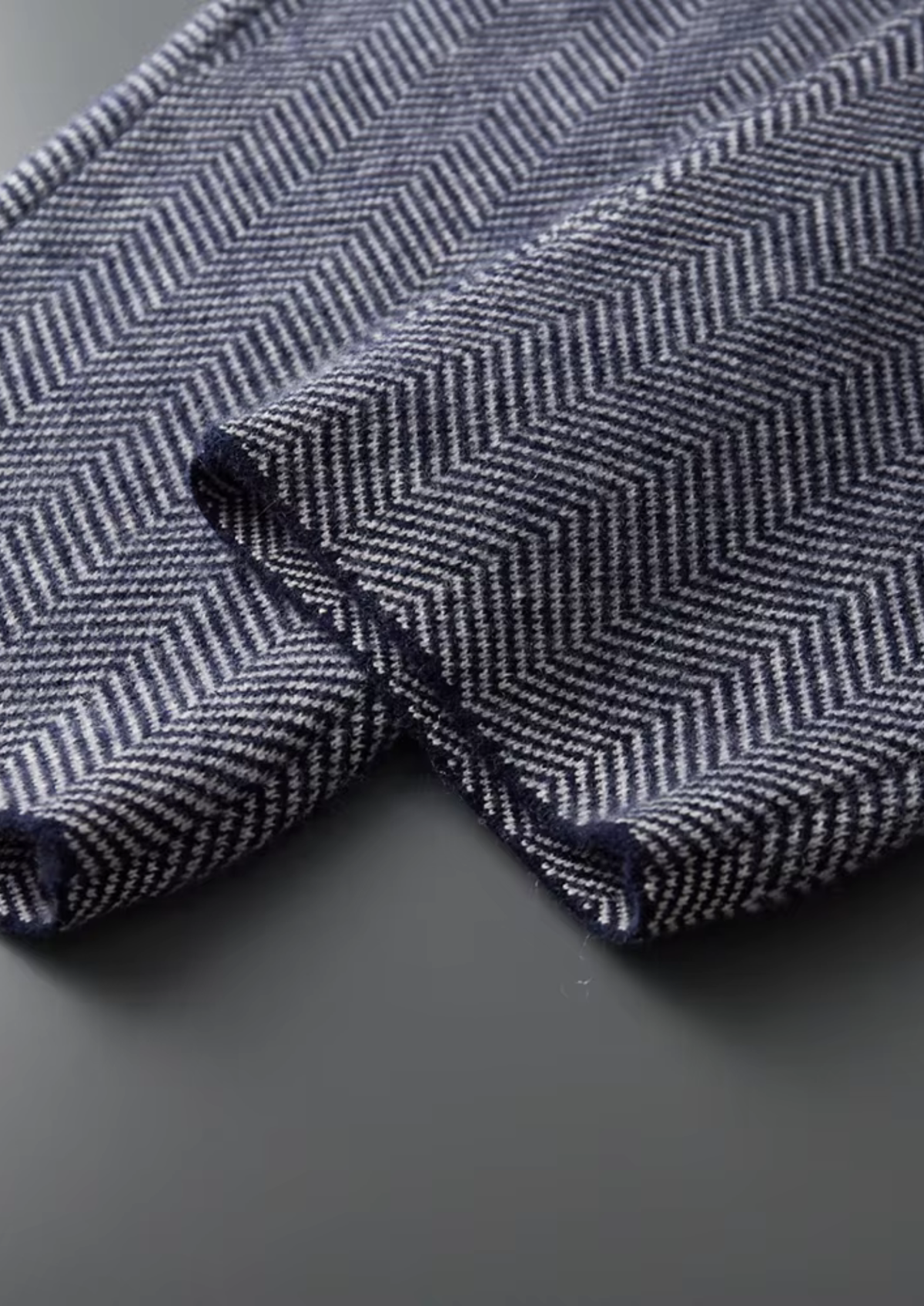 Pure Extra-Fine Merino Wool Navy Blue Herringbone Set by SATRI & CO. – product view 3