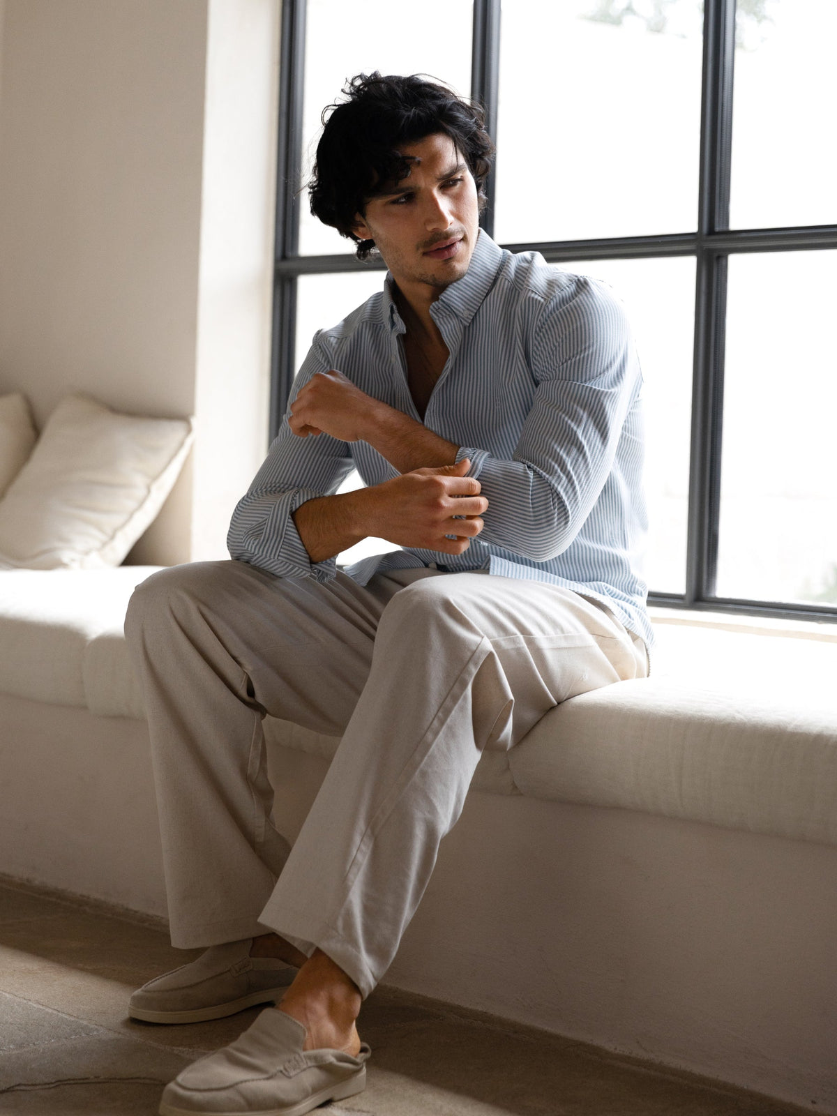 Jude Relaxed Linen Trousers - Light Beige