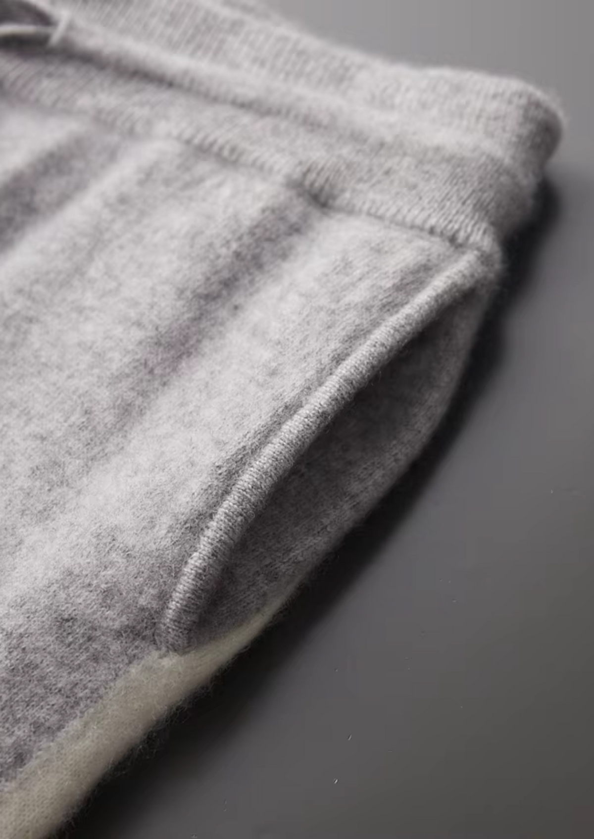 Premium Cashmere Light Grey Vienna Leisure Set by SATRI & CO. – product view 16