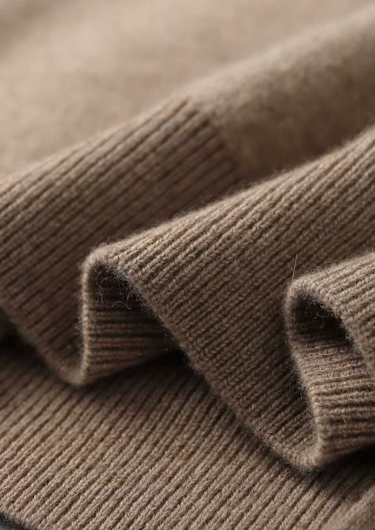 Premium Cashmere Beige Milano Leisure Set by SATRI & CO. – product view 8