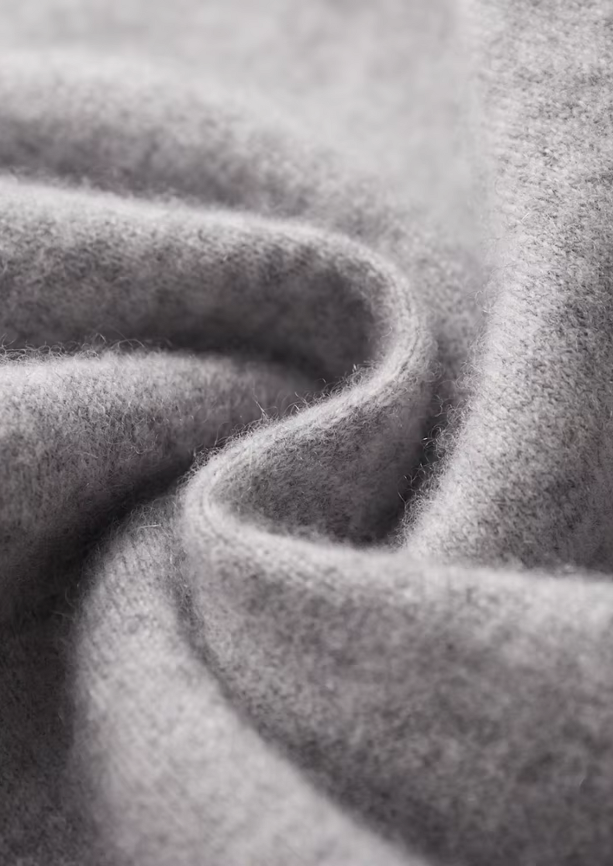 Premium Cashmere Light Grey Vienna Leisure Set by SATRI & CO. – product view 9