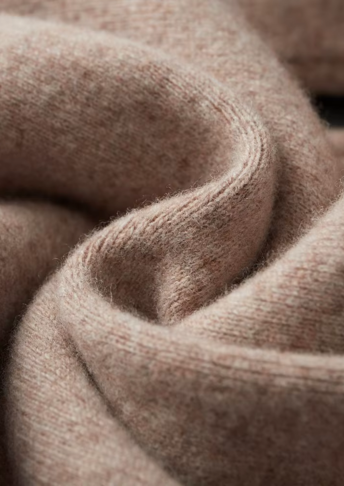 Pure Extra-Fine Merino Wool Beige Savro Set by SATRI & CO. – product view 9