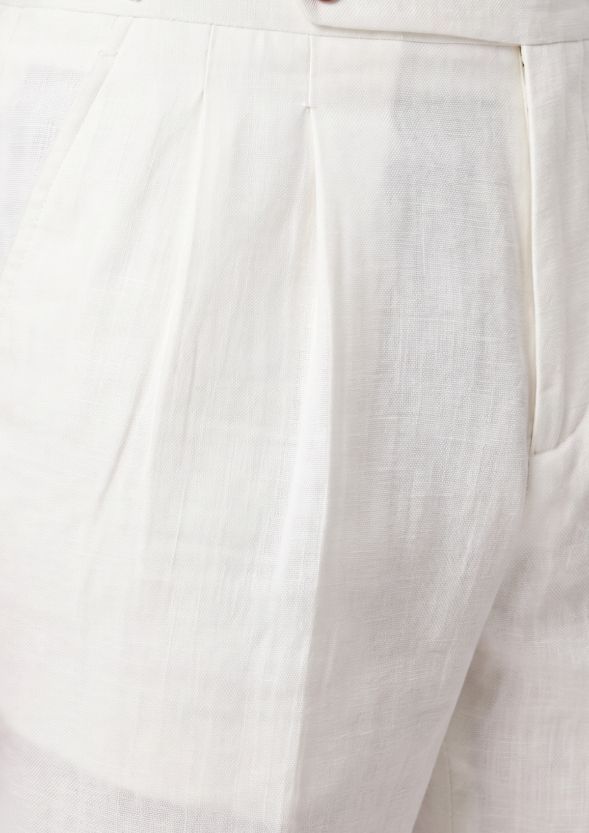 White Pleated Linen Seaside Shorts by SATRI & CO. – product view 3