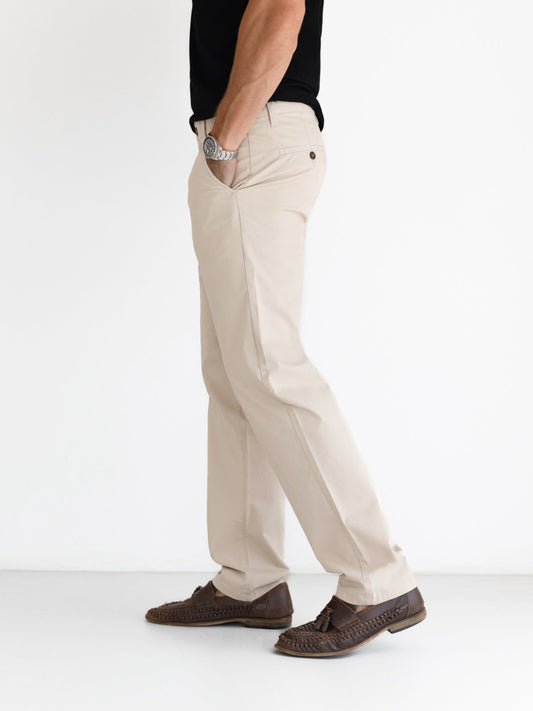 Men's Relaxed Stretch Chinos - Tan | SATRI