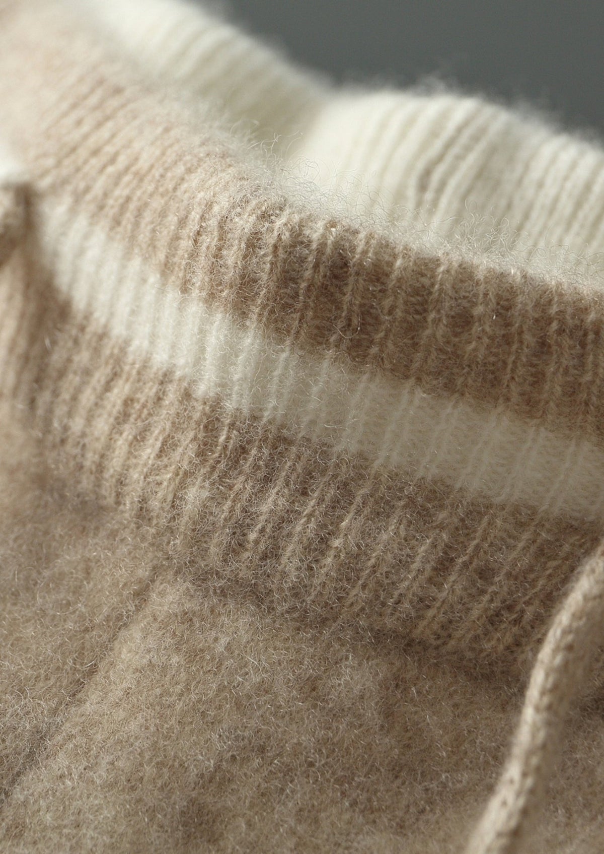Pure Extra-Fine Merino Wool Contrast Leisure Trousers by SATRI & CO. – product view 8