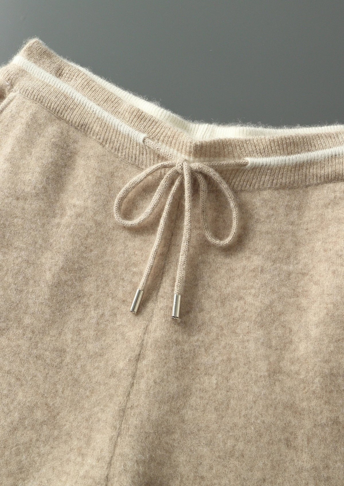 Pure Extra-Fine Merino Wool Contrast Leisure Trousers by SATRI & CO. – product view 9