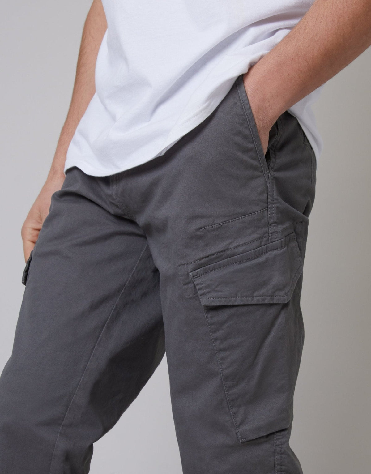 The Everyday Slim Fit Cargo Trousers in Slate Grey