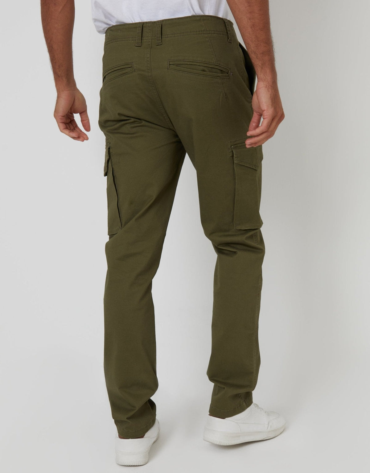 The Everyday Slim Fit Cargo Trousers in Khaki Green