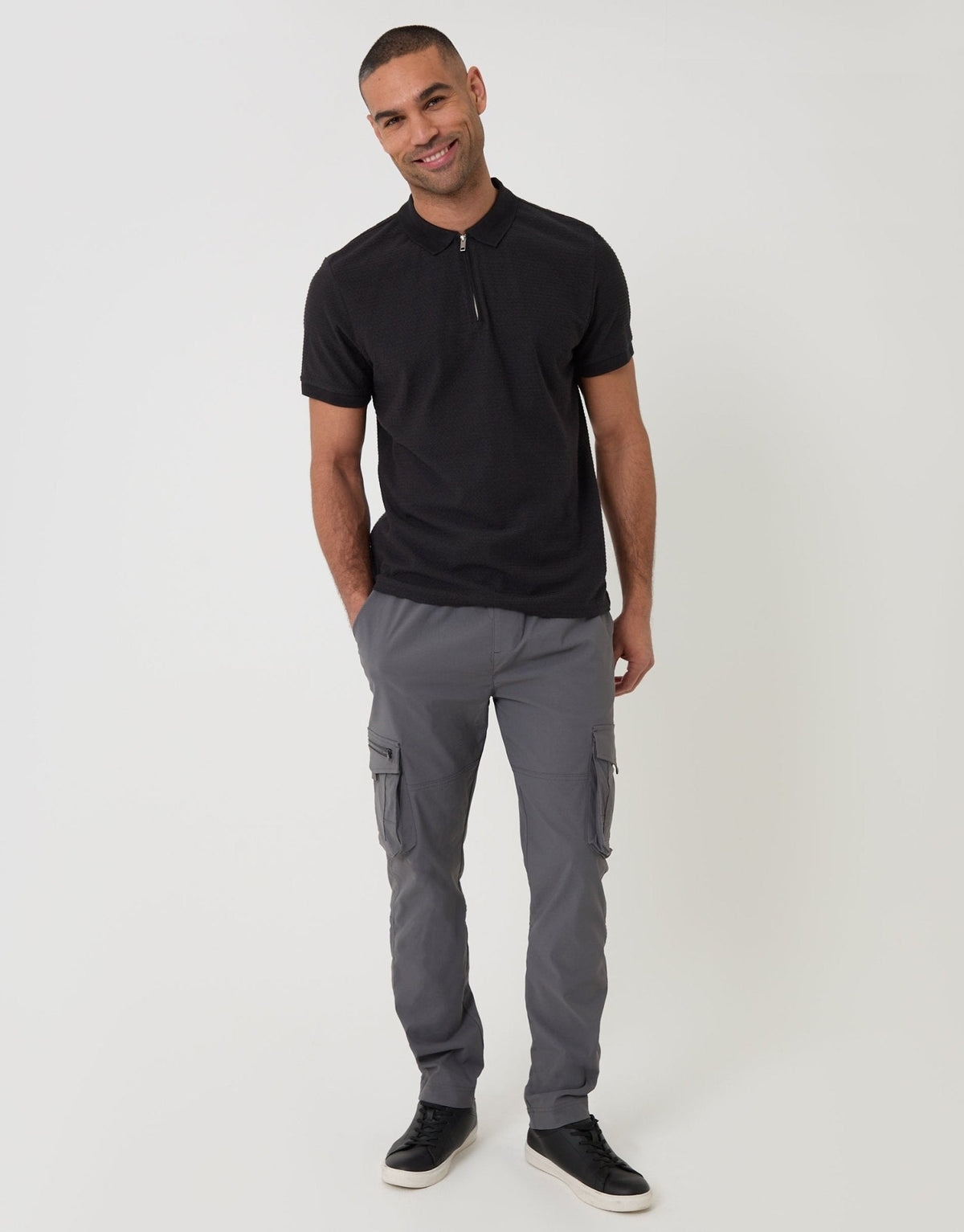 Men's Slim Fit Stretch Cargo Trousers in Grey | SATRI