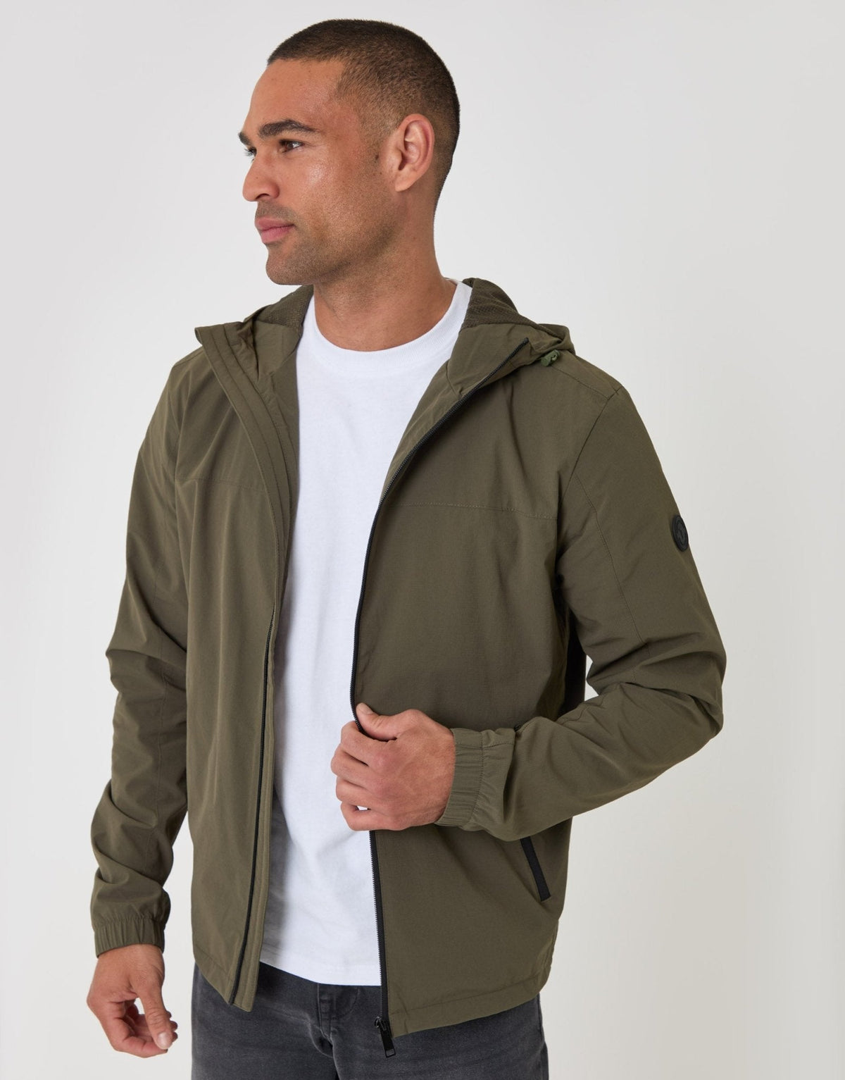 Men's Showerproof Ripstop Hooded Jacket in Khaki | SATRI