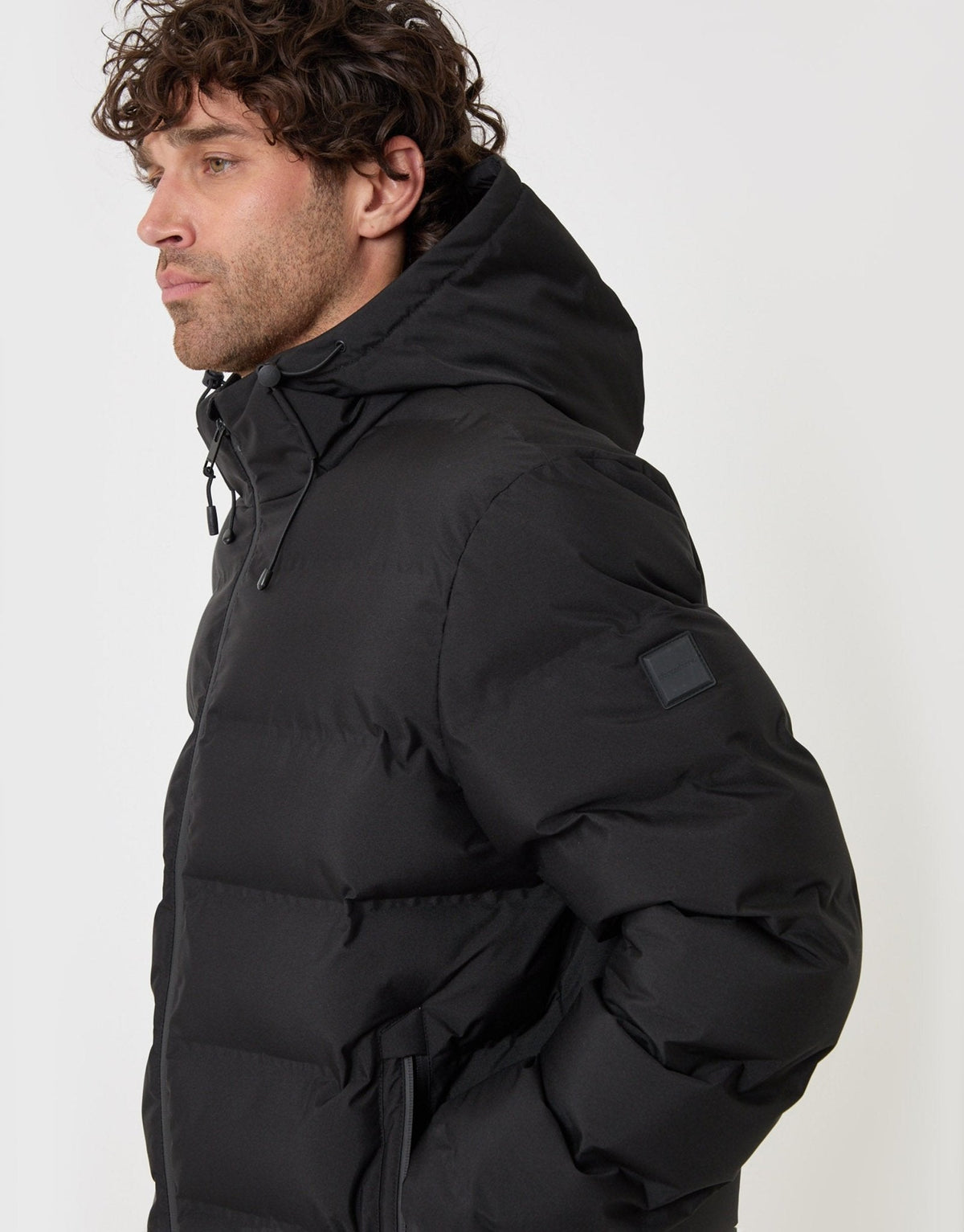 Wadded Hooded Jacket in Black