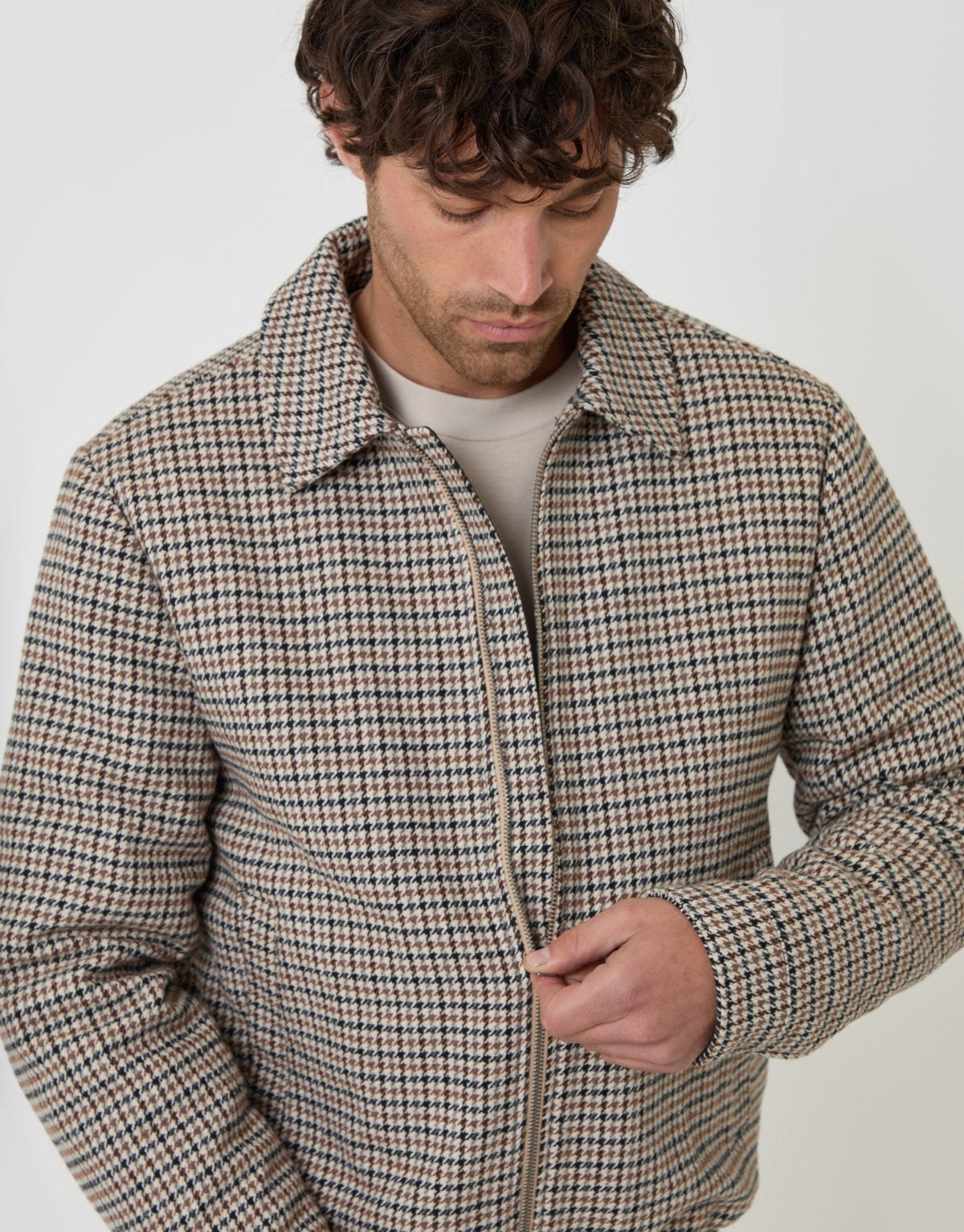 Men's Faux Wool Collared Jacket in Brown Check | SATRI