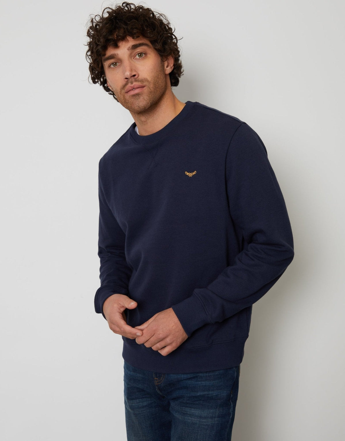 Men's The Essential Cotton Rich Crew Neck Sweatshirt in Navy | SATRI