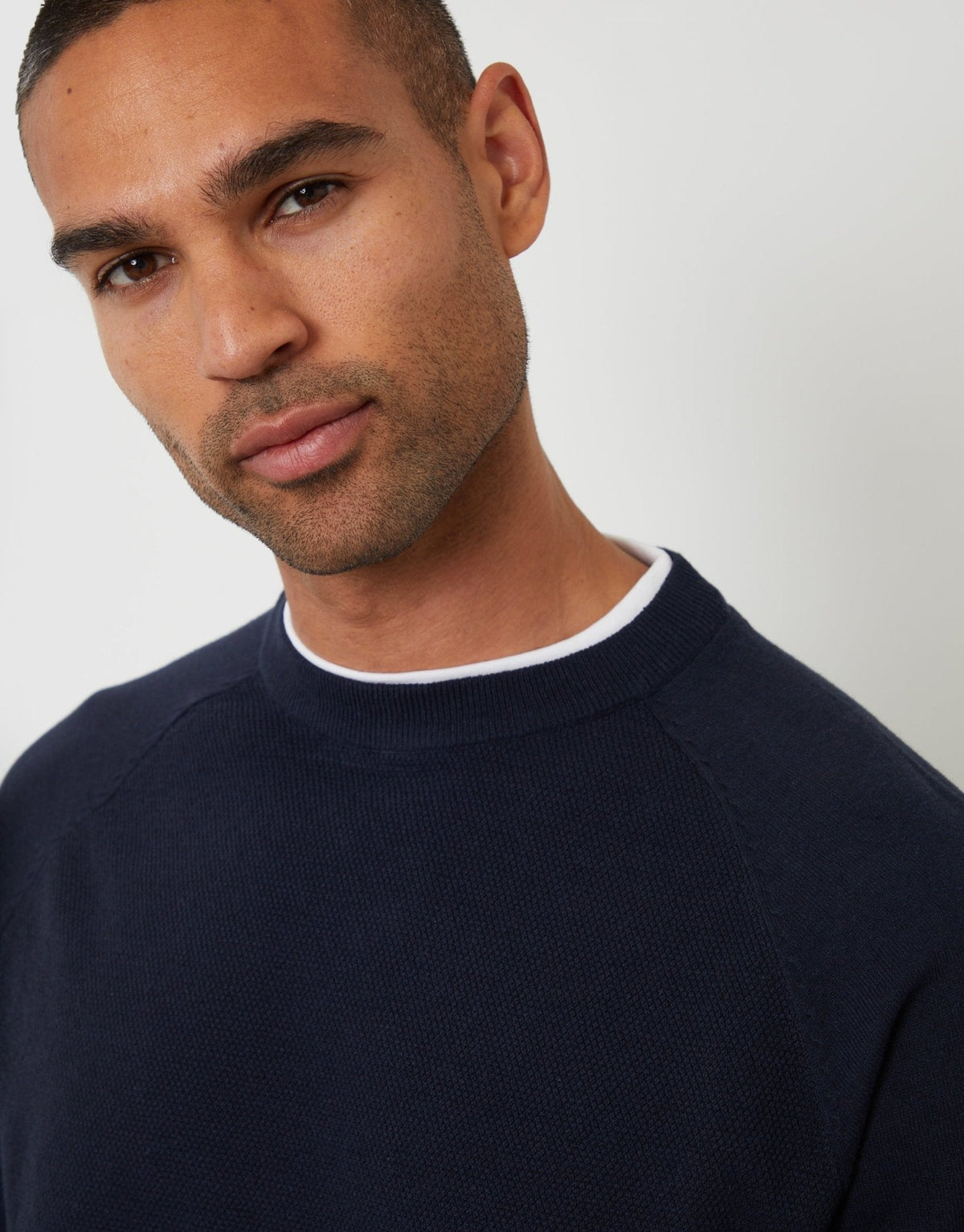 Mock Tee Textured Knit Crew Neck Jumper in Navy