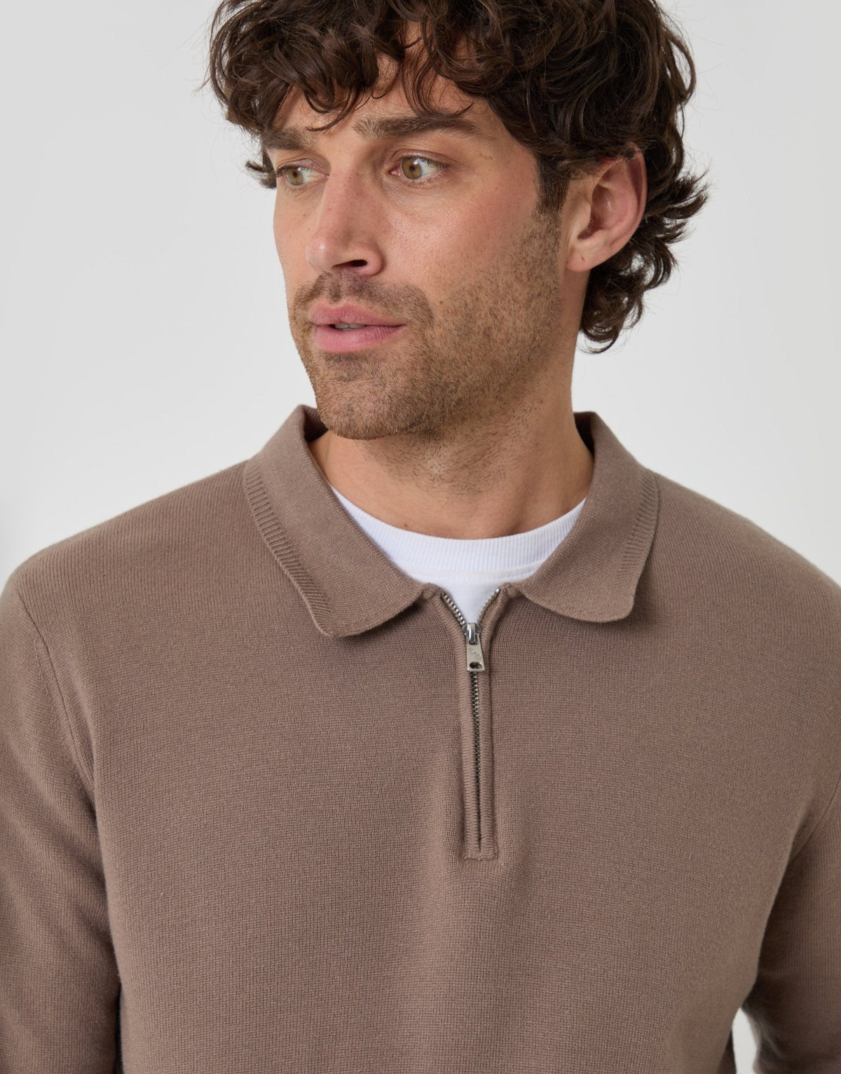 Men's Boxy Fit Quarter Zip Polo Sweatshirt in Taupe | SATRI