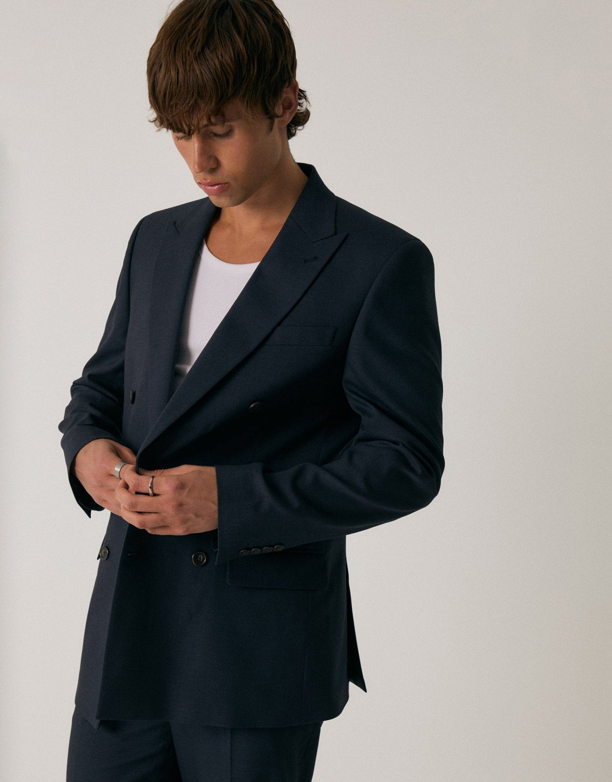 Men's Tailored Fit Double Breasted Blazer in Navy | SATRI