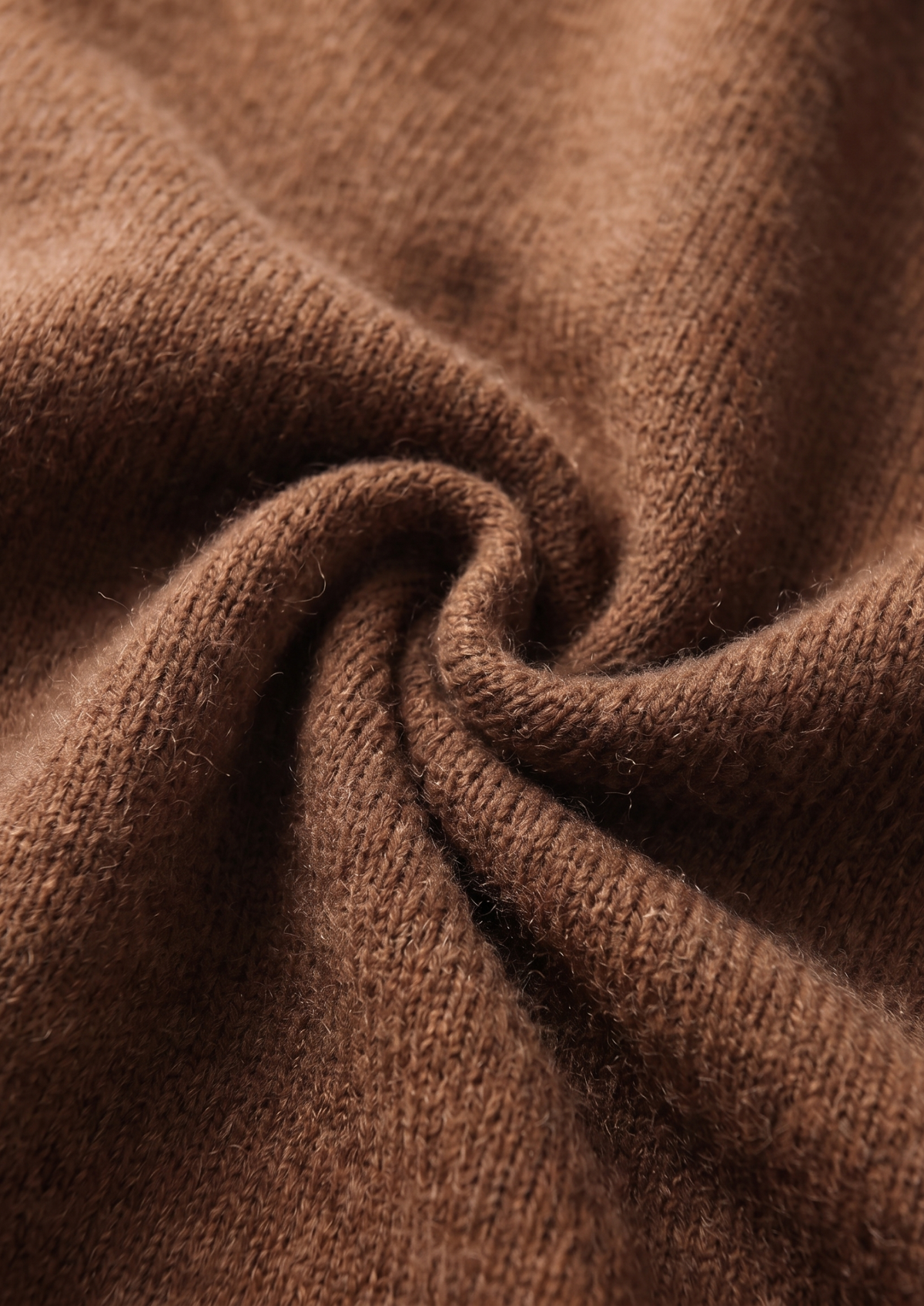 Pure Extra-Fine Merino Wool Caramel Luzzo Set by SATRI & CO. – product view 5
