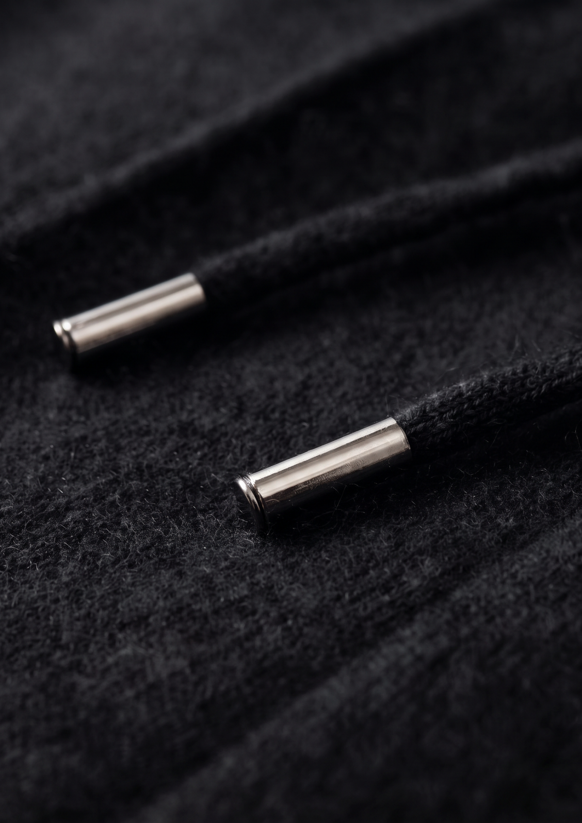 Pure Extra-Fine Merino Wool Black Luzzo Set by SATRI & CO. – product view 3