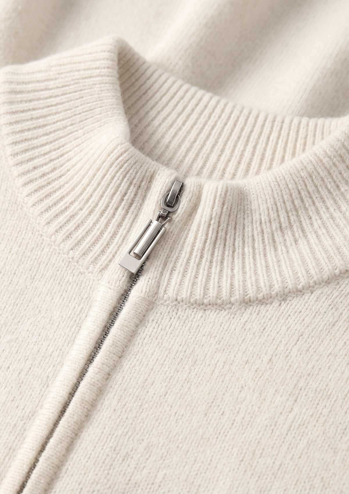 Pure Extra-Fine Merino Wool Cream White Luzzo Set by SATRI & CO. – product view 2