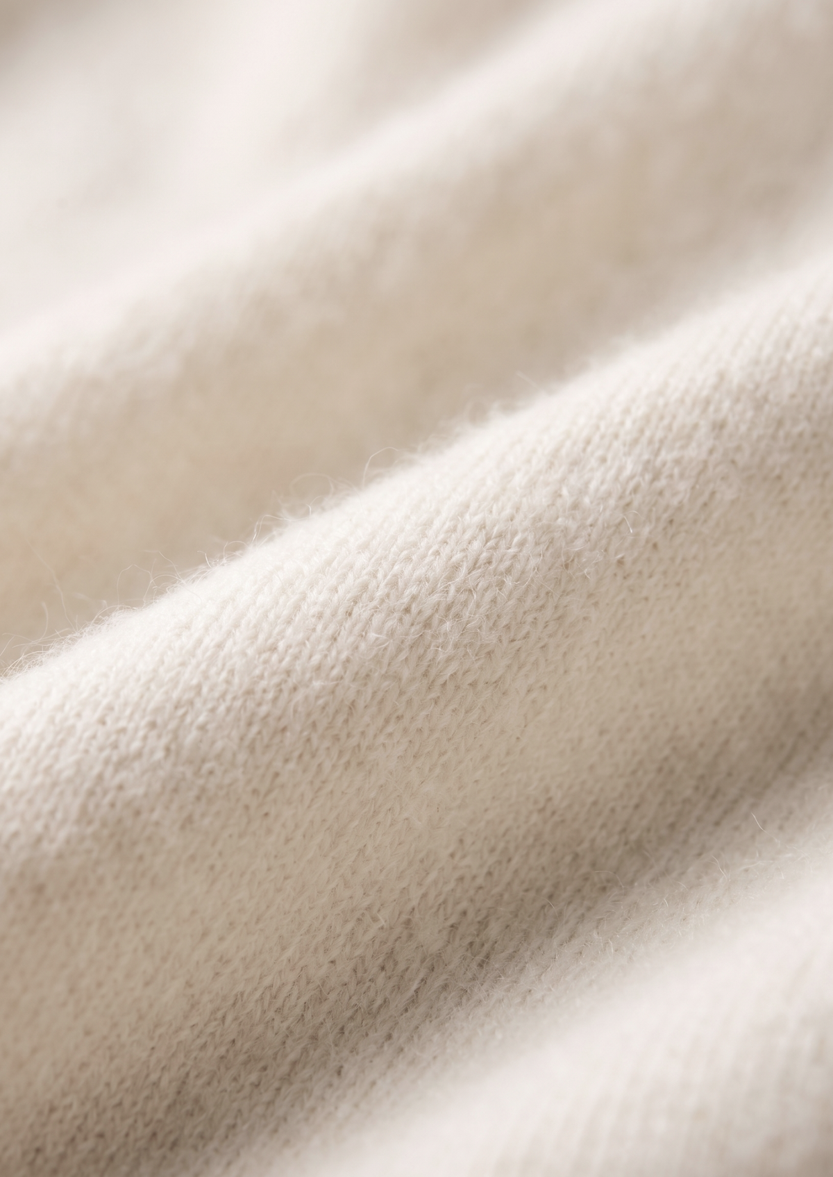 Pure Extra-Fine Merino Wool Cream White Luzzo Set by SATRI & CO. – product view 3